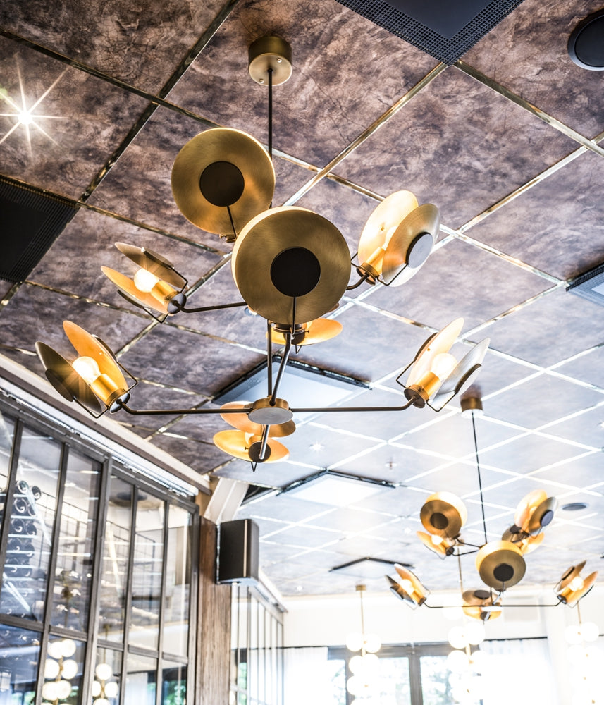Caserta 8 Loftslampe Messing/sort