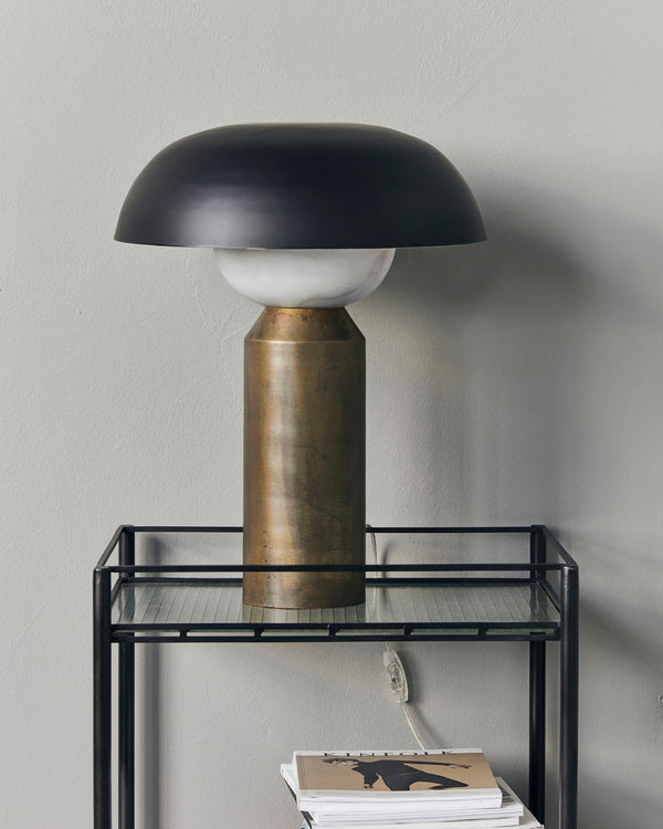 Bordslampa big fellow antik mässingsfärg