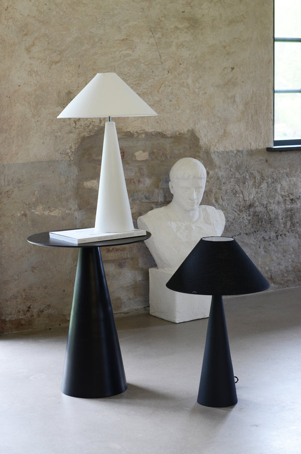 CONE LAMPFOT MATT SVART