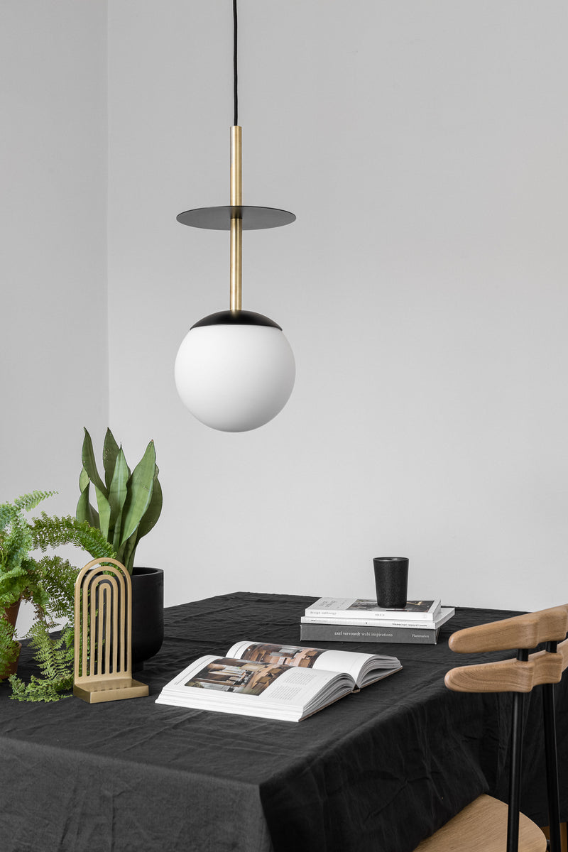 Plaat A Taklampa Svart/mässing