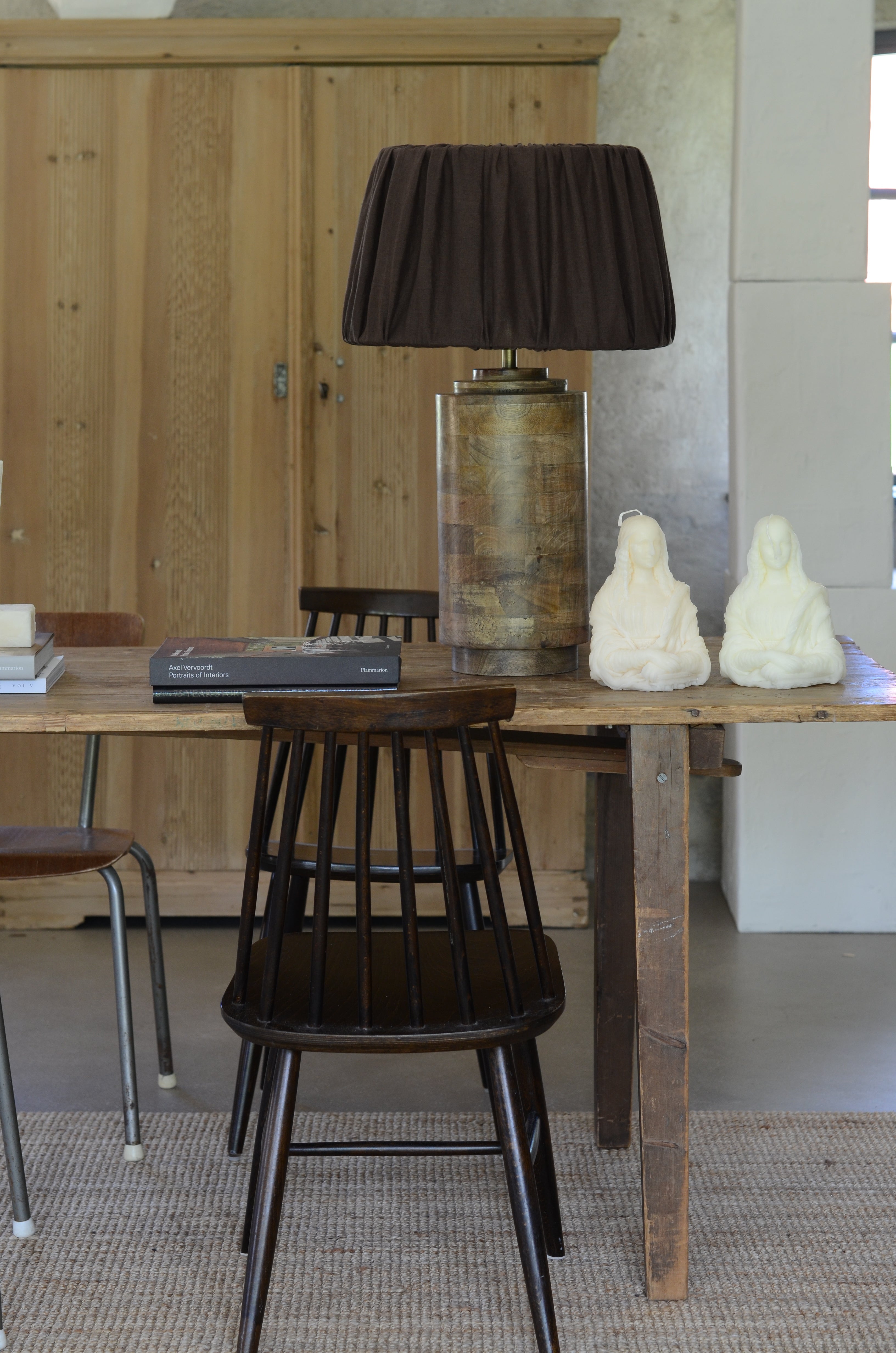 COLUMNA LAMPFOT M ÅLDRAT TRÄ